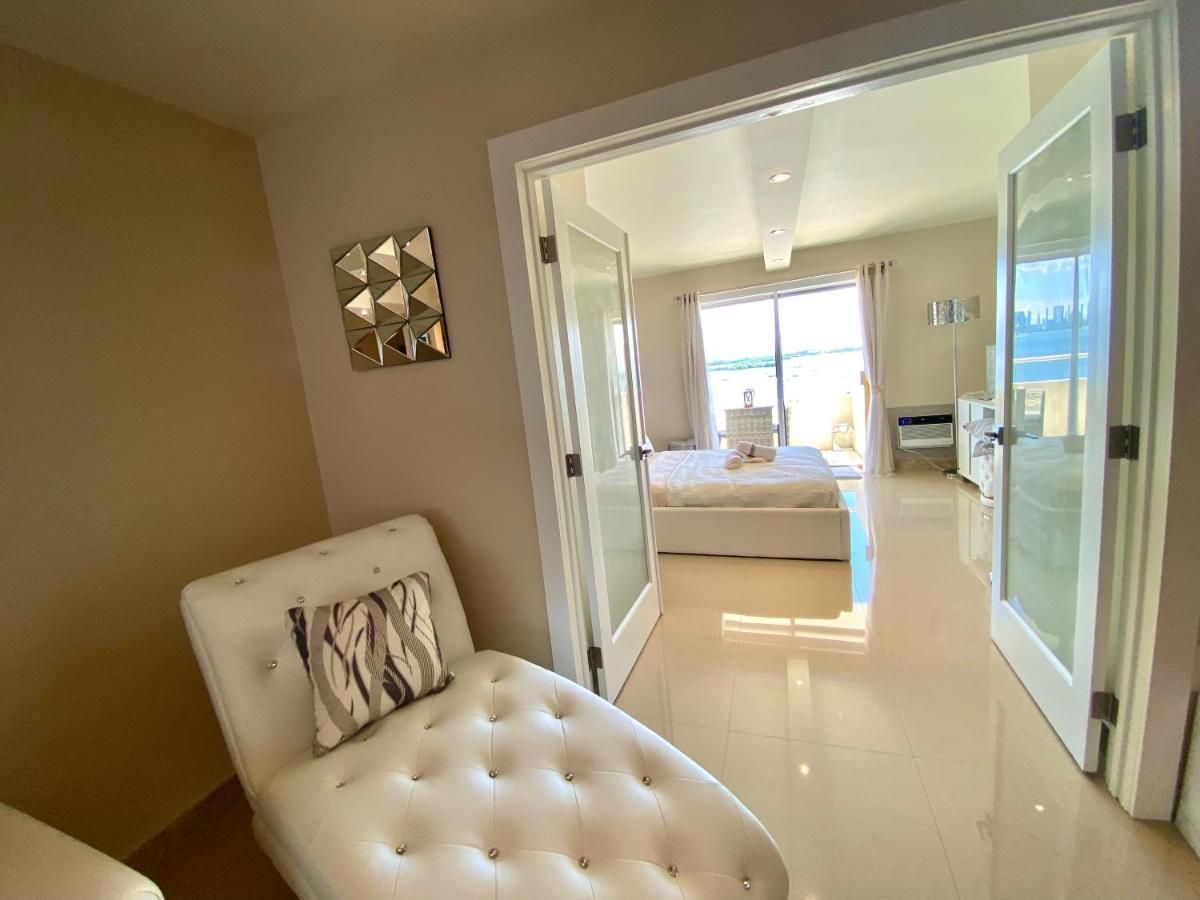 Premium Modern Waterfront Apartment With Miami Skyline View On The Bay 5 Mins Drive To Miami Beach With Free Parking Eksteriør billede