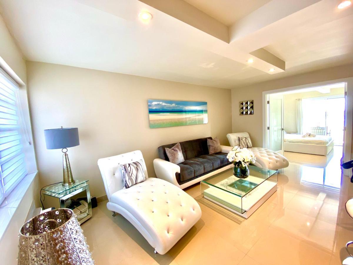 Premium Modern Waterfront Apartment With Miami Skyline View On The Bay 5 Mins Drive To Miami Beach With Free Parking Eksteriør billede