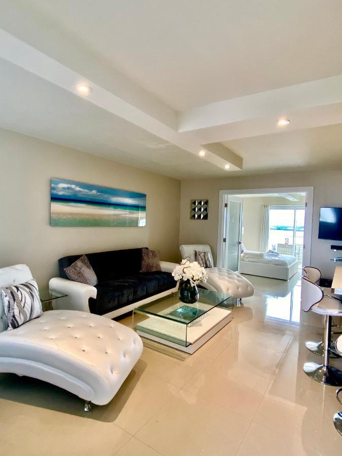 Premium Modern Waterfront Apartment With Miami Skyline View On The Bay 5 Mins Drive To Miami Beach With Free Parking Eksteriør billede